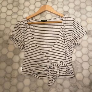 Target short sleeve tied top